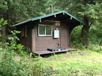 S15, Loop: AREA PLOTNIKOF LAKE CABIN
