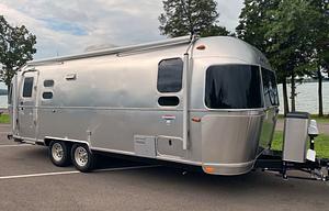 2019 Airstream International Serenity