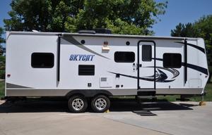 27 ft Bunkhouse Travel Trailer w/Slide out
