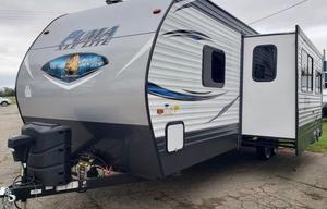 2019 Palomino Bunk house "e11even
