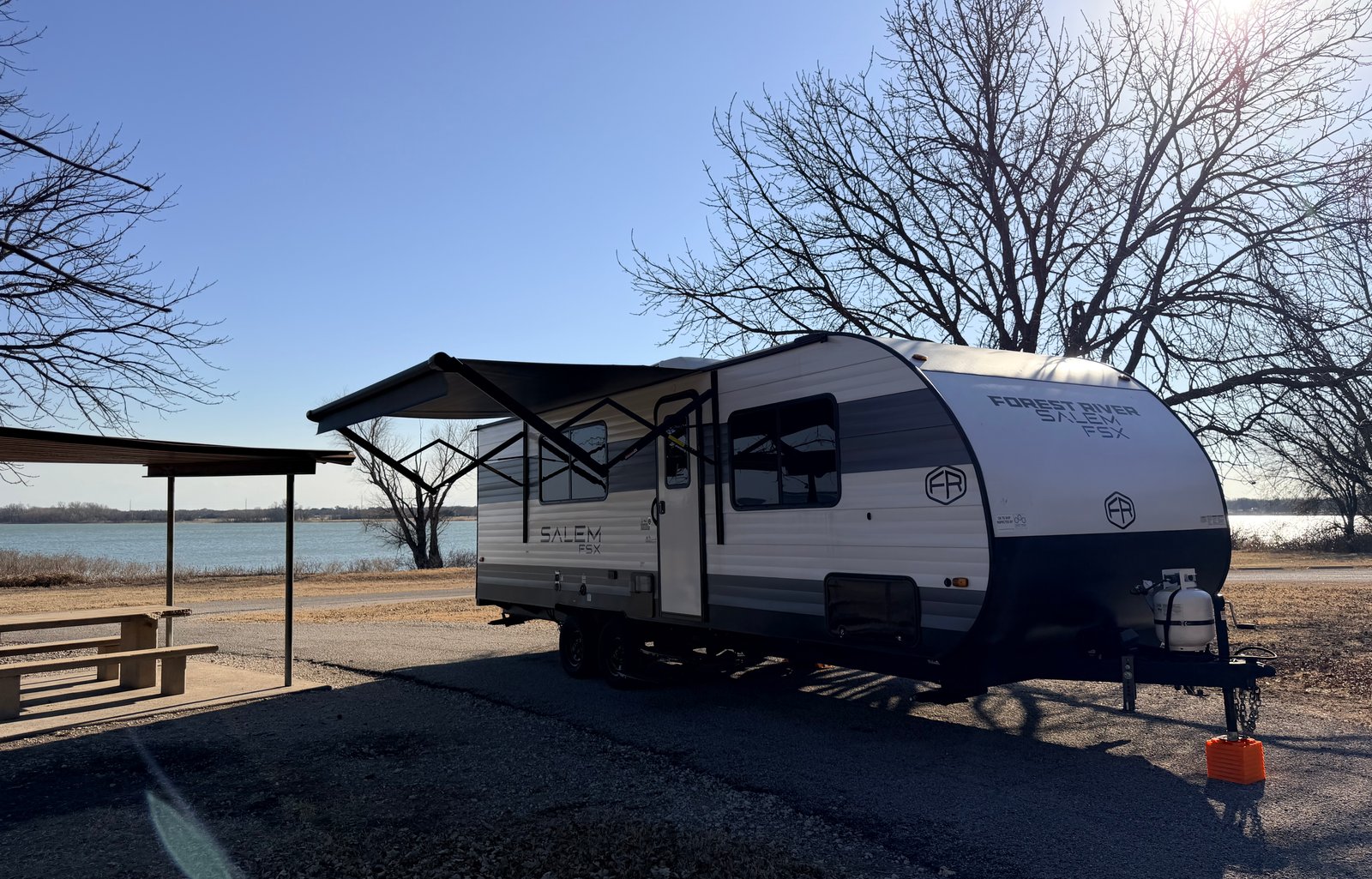 Ranger | Lightweight Camper w/ King Bed