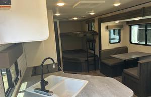 2022 Keystone RV Hideout 32BHDSWE RV rental photo 9