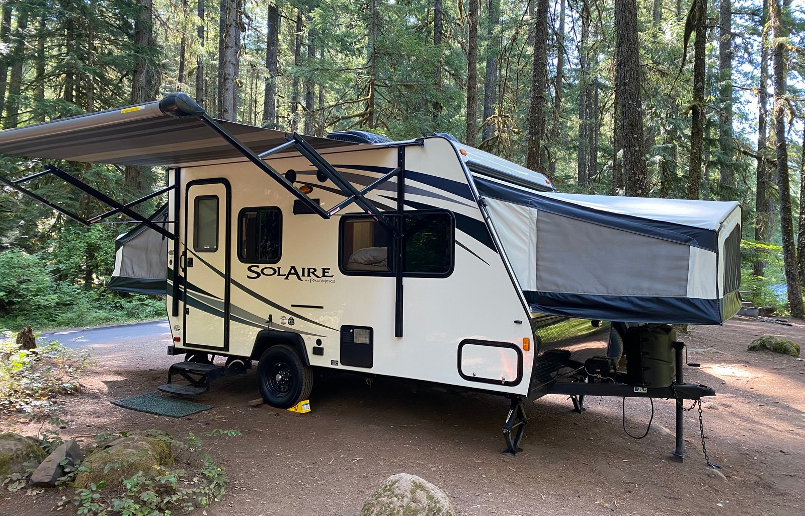 Small, Light & Family Friendly - Solaire 147 X