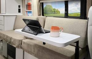Dora the Explorer 2022 Thor MotorCoach Rize 18M