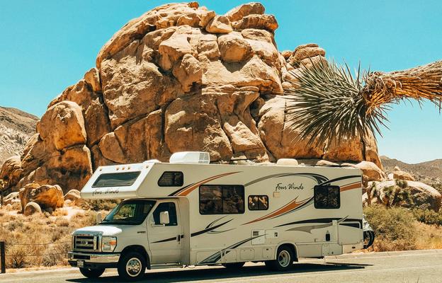 Thor Four Winds 28A (Solar & Renovated + Starlink)