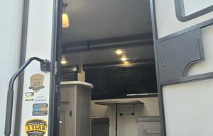 2021 CrossRoads RV Sunset Trail SS331BH
