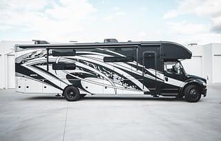 2022 Jayco Seneca 37L