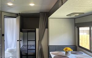 2021 Dutchmen RV Coleman Lantern Series 263BH