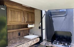 Luxury Desert Wanderer-Two Private Bedrooms