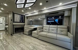 Presidential Luxury Coach