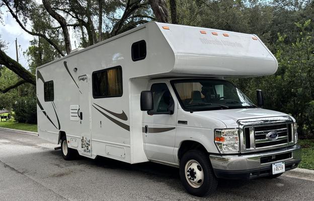 "RVilson" 2020 Winnebago Minnie Winnie Sleeps 6