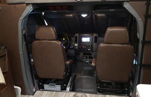 2020 SunSeeker Mercedes Diesel w/ FULL Slideout