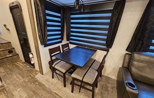 Meticulously Clean Luxury Fifth Wheel
