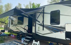 2021 Forest River RV XLR Hyper Lite 2815 RV rental photo 3