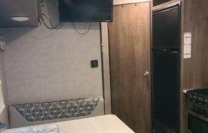 2019 Coleman 274BH Bunkhouse for family & friends