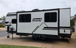 PET FRIENDLY FAMILY RV RENTAL