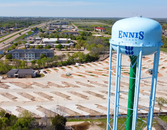 Ennis Luxury RV Resort