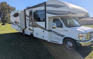 2018 Jayco Greyhawk 31FS RV rental photo 3