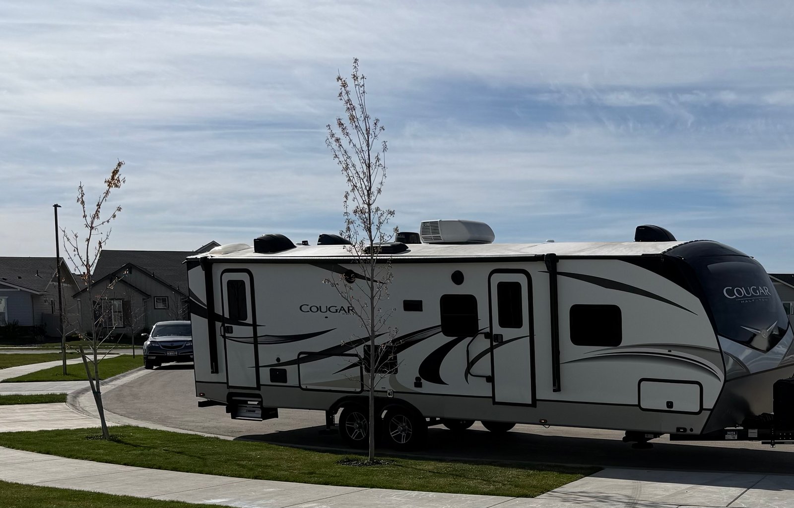 Adventure ready Cougar - bunks + family friendly