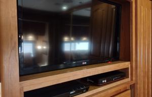 Stella - 2005 Country Coach Allure 470