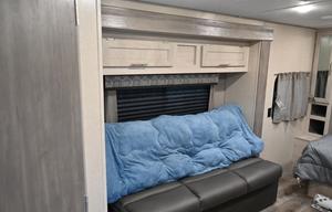 Coachmen RV Catalina Summit Series 7 184FQS