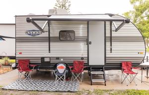 Easy SUV Tow Bunk House Sleeps 4 STOCKED! Pet