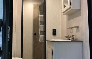 Great family camper with room