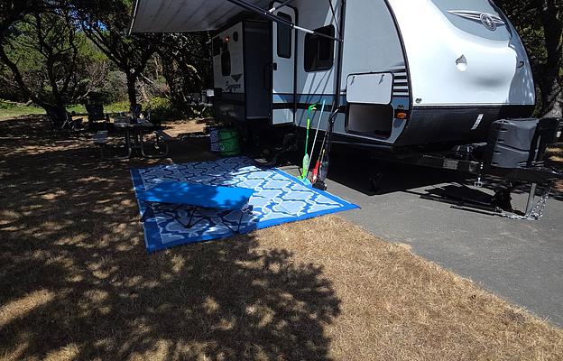 Surveyor 247BH Dog Friendly + Bunkhouse + Island