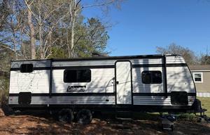 2025 Keystone RV Retreat 391CLDL RV rental photo 1