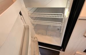 Bambino - Cozy 2024 Airstream Bambi 22FB