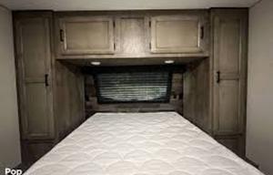 2022 Venture RV SportTrek ST327VIK RV rental photo 14