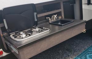 2018 CrossRoads RV Sunset Trail Super Lite SS289QB