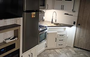 2023 Palomino 28BHFQ