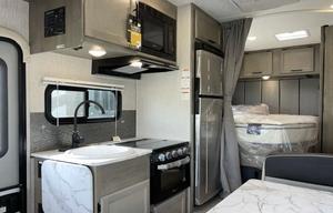 Brand new 2022 Coachmen RV Cross Trail XL 23XG