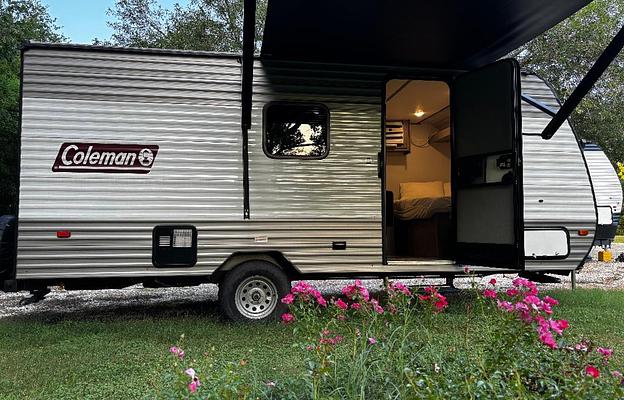 2024 Dutchmen RV Coleman Lantern LT Series 18BH