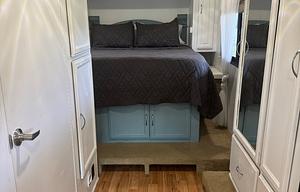 Cozy, Dog Friendly RV