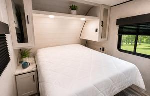 New & Loaded! 3 TVs • 2 Slides • Sleeps the Crew