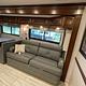LUXURY RV