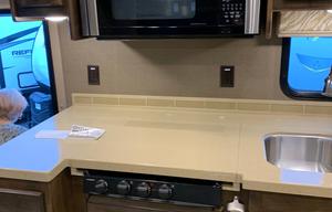 2018 Tiffin Motorhomes Allegro 36 UA