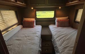 2015 Thor Motor Coach Axis 24.1