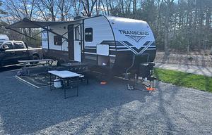 Grand Design Transcend 247BH Travel Trailer Rental
