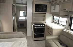 2021 32' Daybreak 30DB