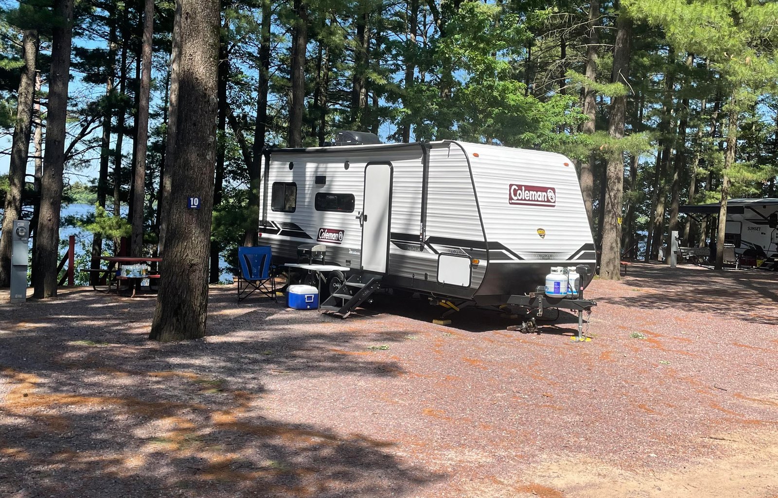 2022 Coleman Lantern LT