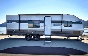 2024 Salem Sleeps 8 With Bunk Beds & Solar!