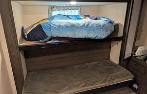 Spacious family camper!!!