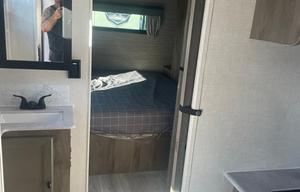 New 2023 Surveyor Bunkhouse with 4 bunks