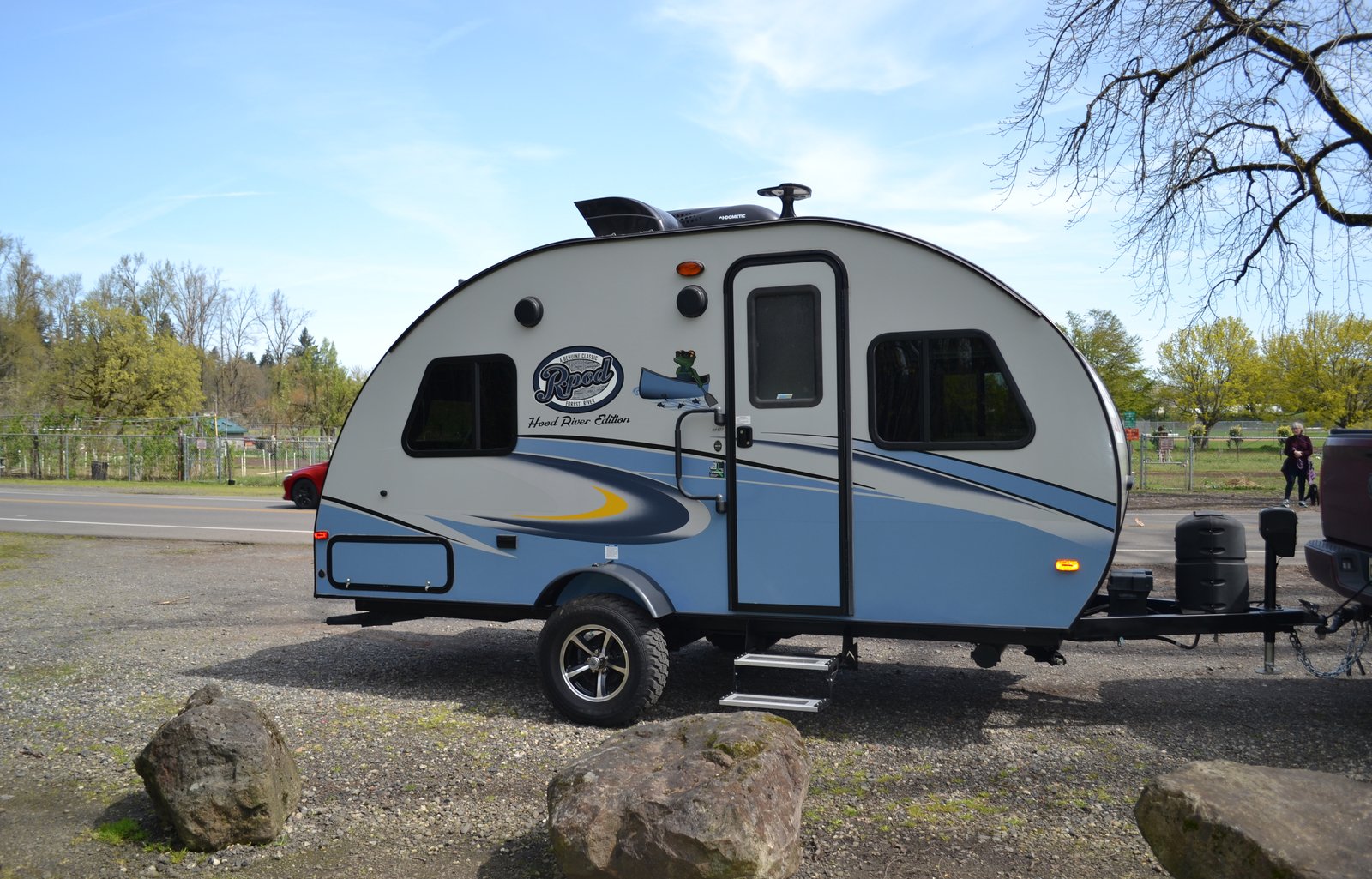 2018  R Pod RP-177 The Blue frog Fall pricing