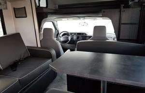 2022 Forest River RV Sunseeker LE 3250DSLE Ford