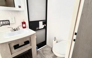 *Fall Special*CLEAN & Spacious Family Bunk House