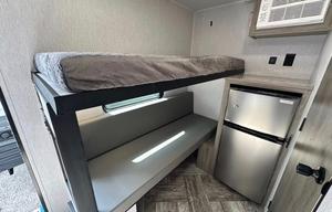 2027 Sunlite 13BH LTD Sleeps 4